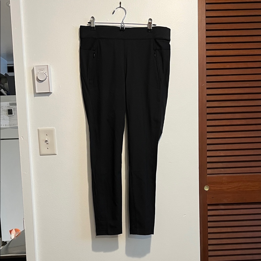 Kuhl Women's Short Black Pants